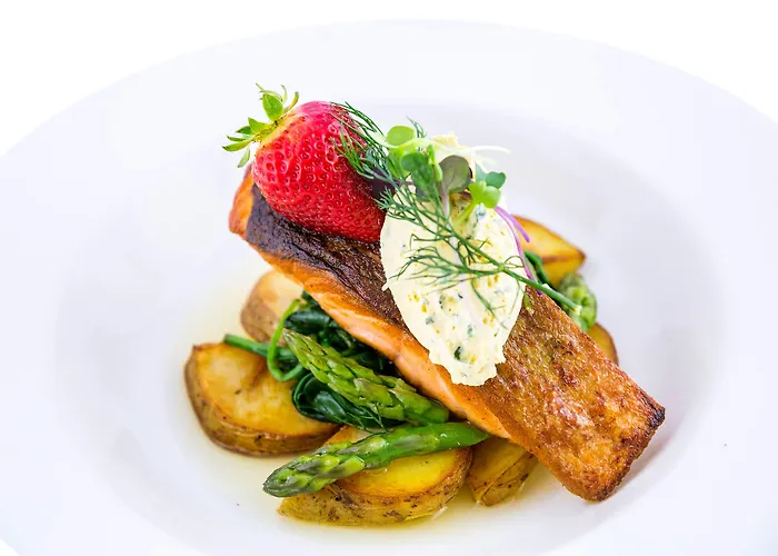 Ξενοδοχείο Qubus 4*