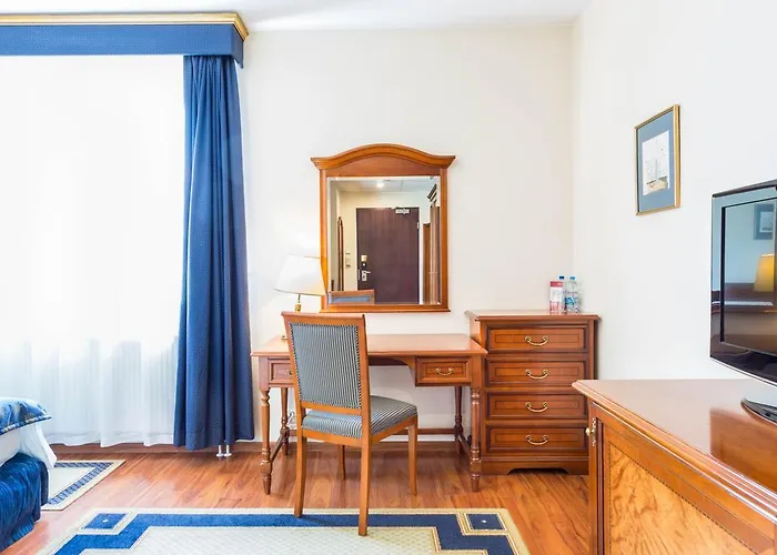 Ξενοδοχείο Qubus