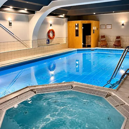 Hotel Qubus 4*