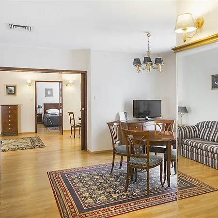 Hotel Qubus 4*