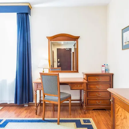 ホテル キューバス ブロツワフ