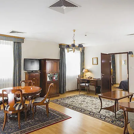 ホテル キューバス ブロツワフ