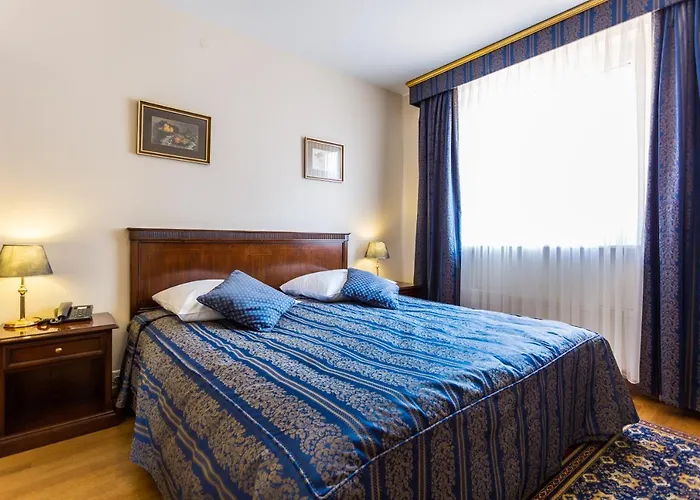 ホテル キューバス ブロツワフ ヴロツワフ