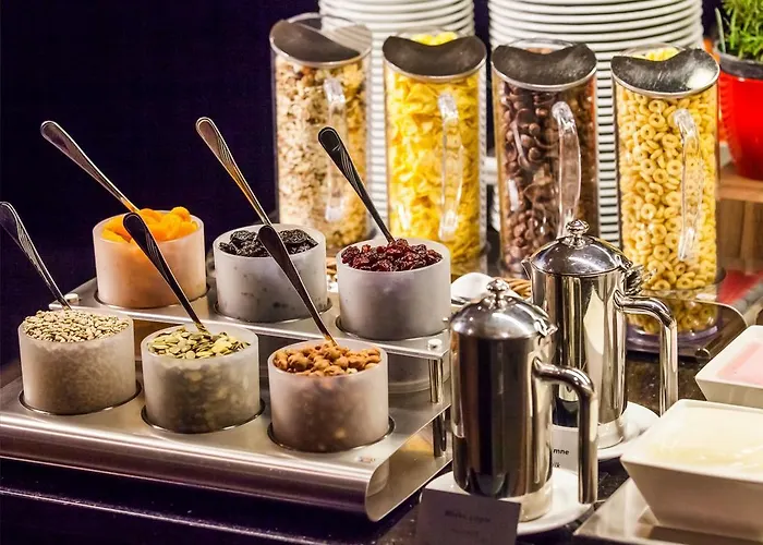 ホテル キューバス ブロツワフ 4*